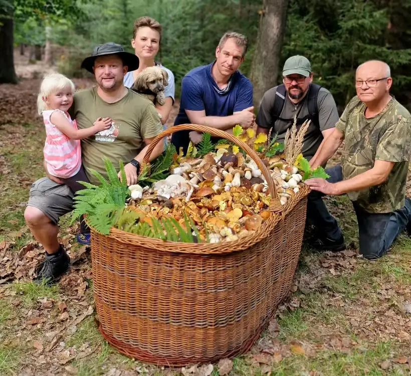 Největší houbařský festival v ČR CZECH FUNGI FEST 2 Největší houbařský festival v ČR CZECH FUNGI FEST tn 003140 011952 kopie